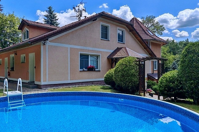 Penzion s baz�nem - Slavkovsk� les - jezero Medard
