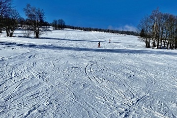 Ubytov�n� Krkono�e - kinos�l a v��ivka - �acl��