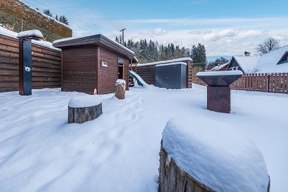 Wellness Roubenka - kachlov� kamna - Podkrkono��