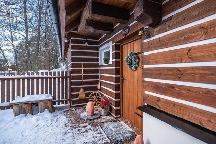Wellness Roubenka - kachlov� kamna - Podkrkono��