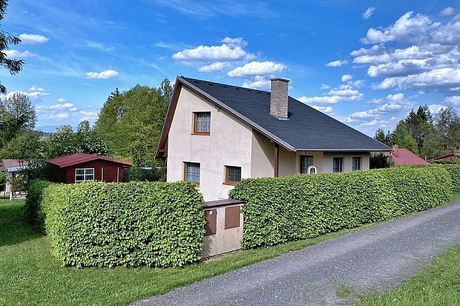 Chata Horní Jelení - Holice - Východní Čechy