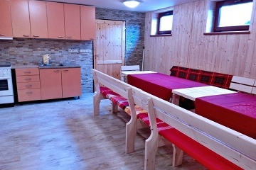 Chalupa u cyklostezky - Beskydy - Pluskoveček