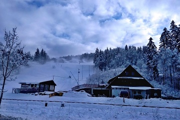 Chalupa u cyklostezky - Beskydy - Pluskoveček