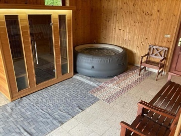 Chalupa u cyklostezky - Beskydy - Pluskoveček