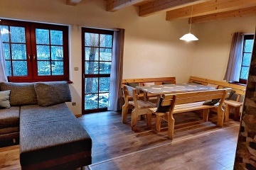 Chalupa u jezera Balaton - Beskydy - Pluskoveček