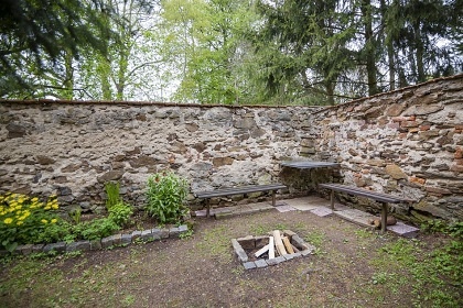 Chalupa na samot� - hrad Lipnice nad S�zavou