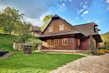 Vala�sk� roubenky - Velk� Karlovice - Beskydy