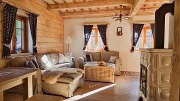 Vala�sk� roubenky - Velk� Karlovice - Beskydy