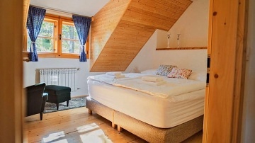 Vala�sk� roubenky - Velk� Karlovice - Beskydy