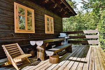Vala�sk� roubenky - Velk� Karlovice - Beskydy