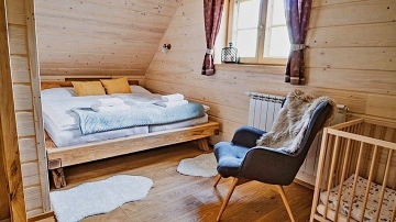 Vala�sk� roubenky - Velk� Karlovice - Beskydy