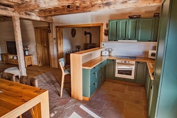 Vala�sk� roubenky - Velk� Karlovice - Beskydy