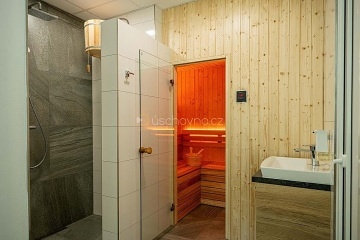 Chalupa s wellness - �ervenohorsk� sedlo - Ov��rna