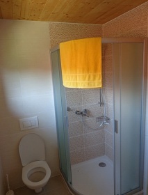 Dv� chaty Jedovnice - ubytov�n� Moravsk� kras