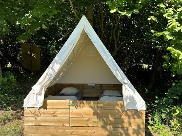 Glamping s baznem - Nov Bystice - Landtejn