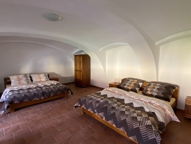 Jiho�esk� chalupa s baz�nem - Vesel� n. Lu�nic�