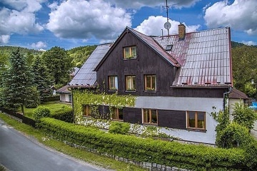 Rodinn� chalupa s baz�nem - Fauna Park - Jesen�ky