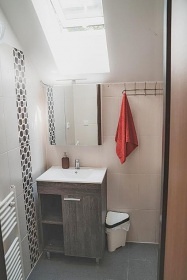 Chalupa a vinn� sklep Hustope�sko - Nov� Ml�ny