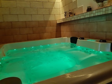 Chalupa na �pat� Lys� hory - CHKO Beskydy