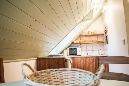 Chalupa na �pat� Lys� hory - CHKO Beskydy