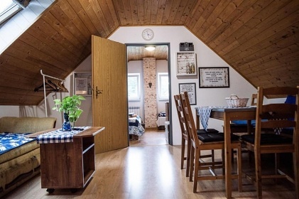 Chalupa na �pat� Lys� hory - CHKO Beskydy