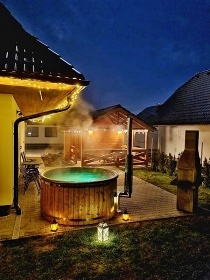 Chalupa a koupac� sud - Hrebienok - Vysok� Tatry