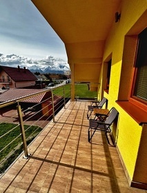 Chata u cyklostezky - koupac� sud - Vysok� Tatry