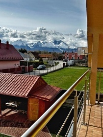 Chata u cyklostezky - koupac� sud - Vysok� Tatry