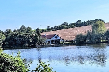 Chalupa �esk� r�j - hrad Kost - �dol� Plak�nek