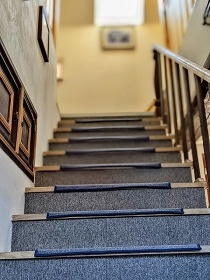 Chalupa �esk� r�j - hrad Kost - �dol� Plak�nek