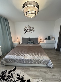 Wellness chalupa s baz�nem - hrad Per�tejn