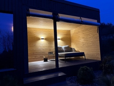 Chalupa s baz�nem - Pivonice - Zub�tejn