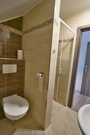 Chalupa baz�n a d�tsk� h�i�t� - Bukov� hora