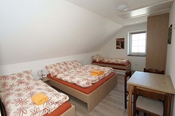 Chalupa - bazn a dtsk hit - Krlky