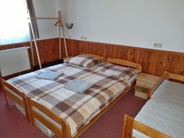 Chata baz�n a sauna - Kru�n� hory - Doupovsk� hory