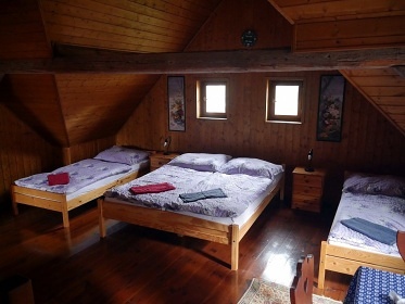 Jiho�esk� chalupa s baz�nem - T�borsko