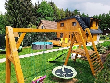 Chata pro rodiny - baz�n, wellness - babyfriendly