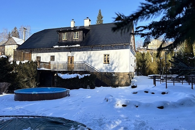 Chalupa s baznem - Hrub Jesenk - Jindichov