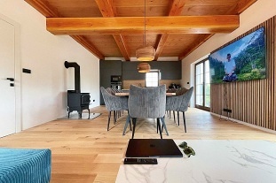 Chalupa s vířivkou na terase - Buková Hora