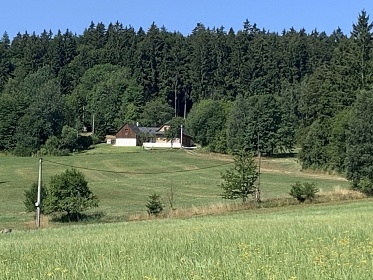 Roubenka s kachlovými kamny - Křižánky - Vysočina