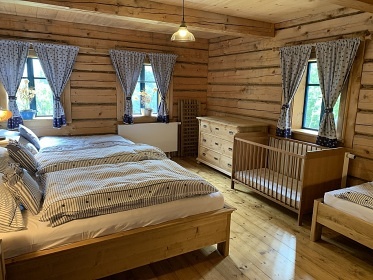 Roubenka s kachlovými kamny - Křižánky - Vysočina