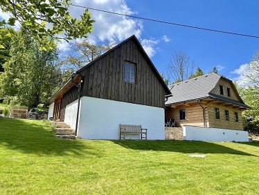 Roubenka s kachlovými kamny - Křižánky - Vysočina