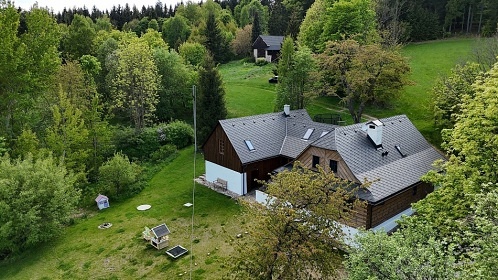 Roubenka s kachlovými kamny - Křižánky - Vysočina