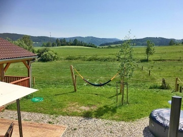 Chata na samot� - kon� a koupac� sud - Strakonicko