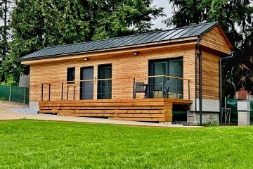 Tiny House Jizersk hory - glamp ern Studnice