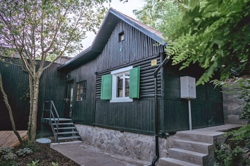 Chata se saunou - Povltav� - p�ehrada Slapy