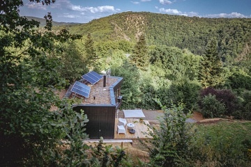 Chata se saunou - Povltav� - p�ehrada Slapy