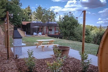 Chata se saunou - Povltav� - p�ehrada Slapy