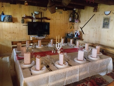 Chata Cerová vrchovina - Pohanský hrad - Slovensko