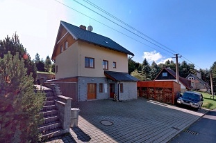 Nov� objekt: Chata a sauna - Kl�novec - Bo��darsk� ra�elini�t� 4C-133